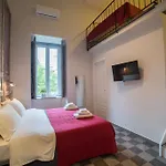 Bed & Breakfast The Foria House By House In Napoli