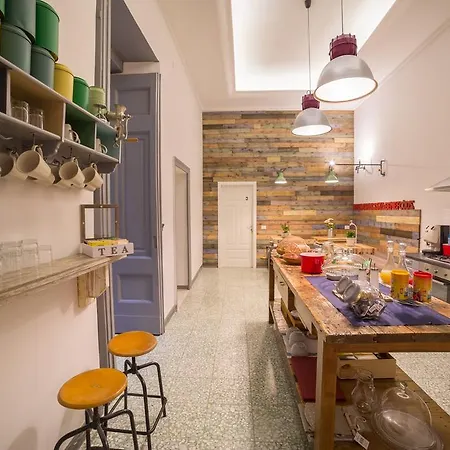 The Foria House By House In 4* نابولي