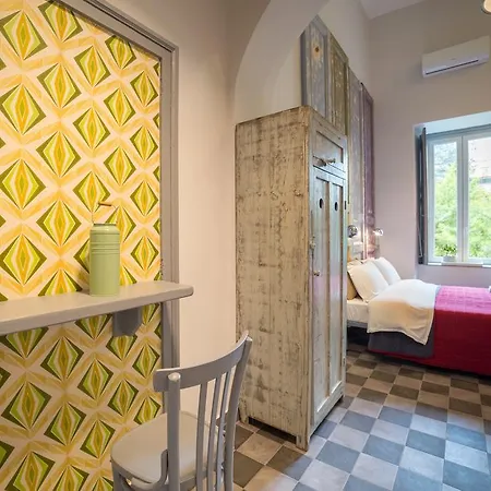 Bed & Breakfast The Foria House By House In