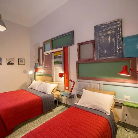 Bed & Breakfast The Foria House By House In *