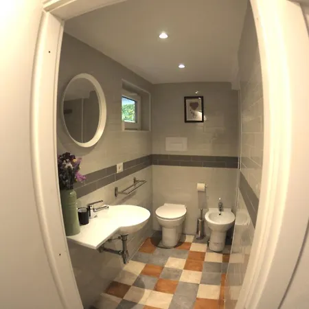 فندق مبيت وإفطار The Foria House By House In 4*
