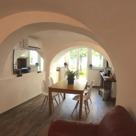 Bed & Breakfast The Foria House By House In Naples